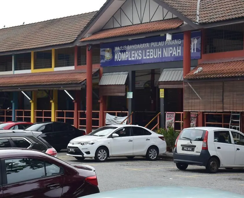 Back To Earth At The Ceo Studio Penang Bayan Lepas 0*,