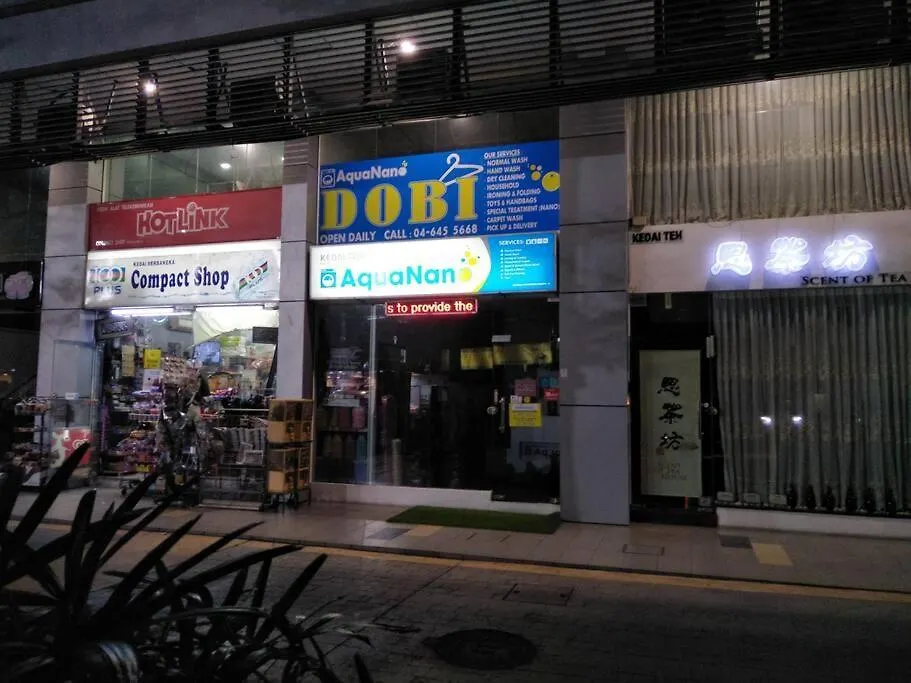 Daire Back To Earth At The Ceo Studio Penang Bayan Lepas Malezya